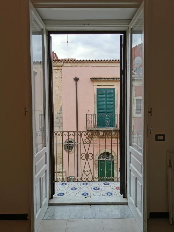 Apartmán Casa Al Teatro Noto Exteriér fotografie