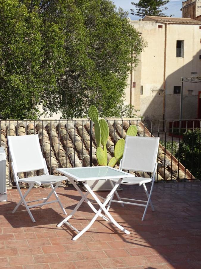 Apartmán Casa Al Teatro Noto Exteriér fotografie