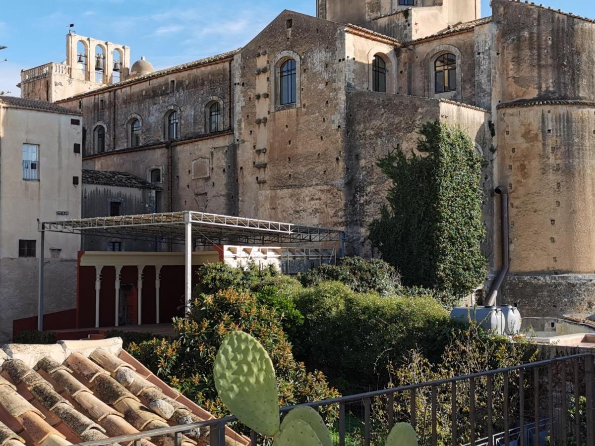 Apartmán Casa Al Teatro Noto Exteriér fotografie