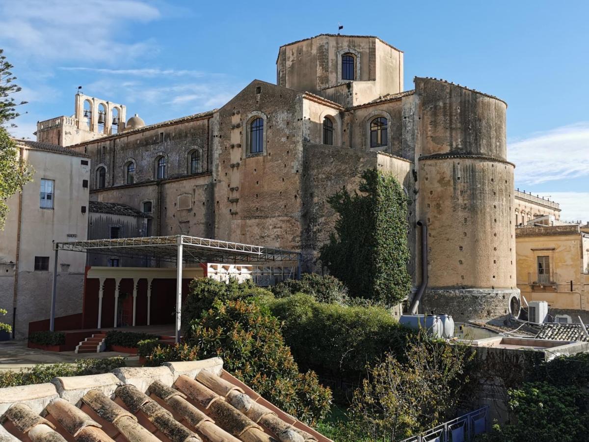 Apartmán Casa Al Teatro Noto Exteriér fotografie